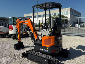 Miniexcavadora Develon nueva