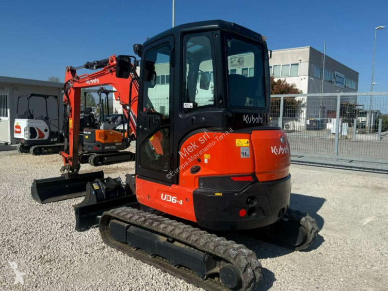 Escavadora Kubota