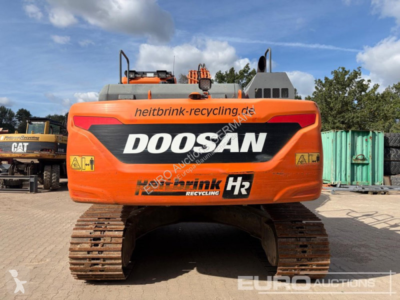 Багер Doosan 5