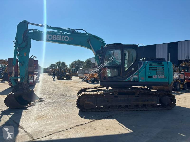 Pelle Kobelco SK180
