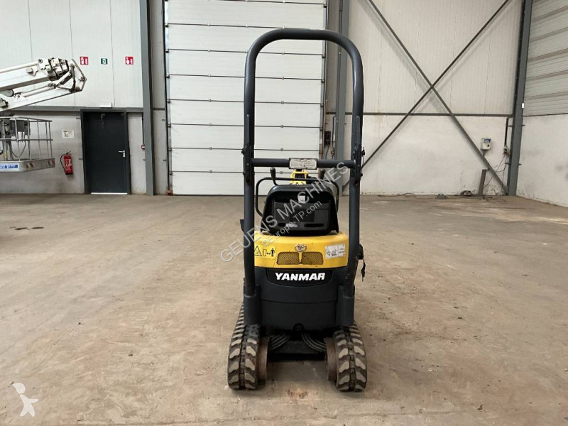 Pelle Yanmar 081 A