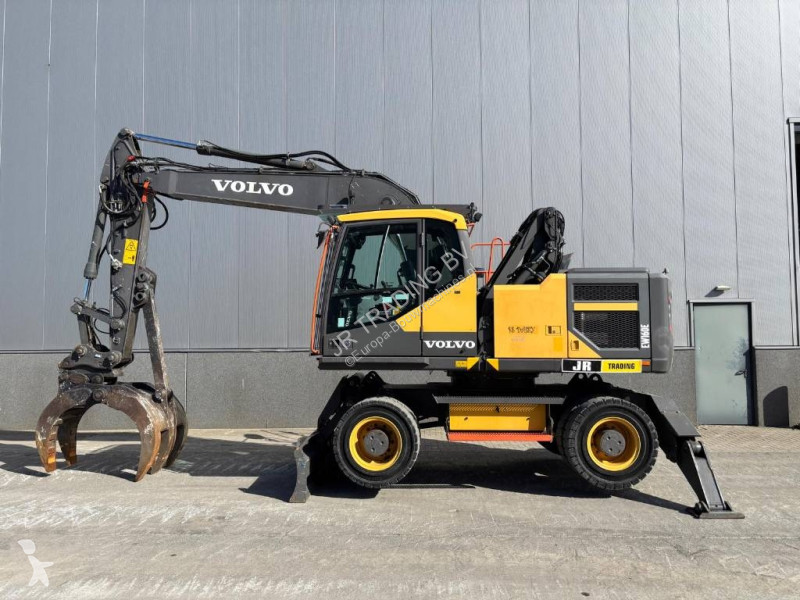 Pelle Volvo E ELEVATING CAB