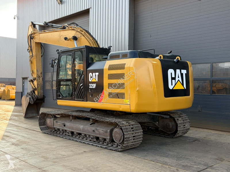 Багер Caterpillar 320FL