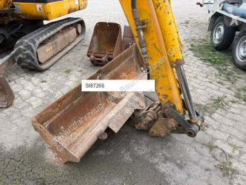 Mini pelle JCB