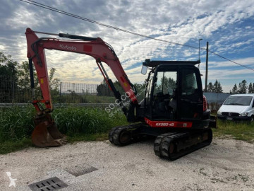 Pelle sur chenilles Kubota