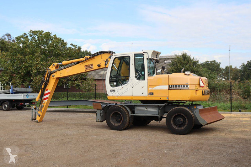 Pelle Liebherr A316