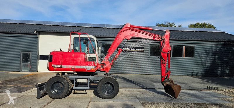 Pelle Takeuchi TB175