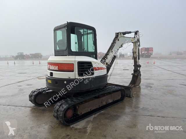 Pelle Bobcat EM
