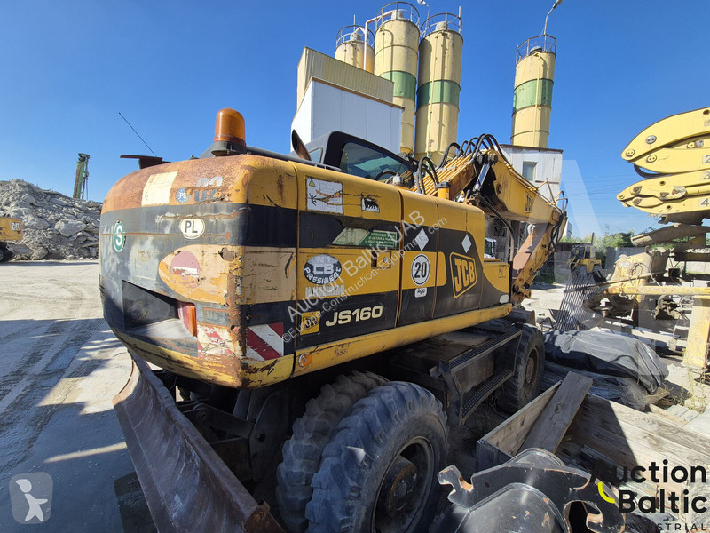 Pelle JCB