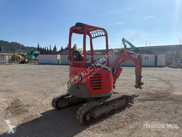 Pelle Yanmar  Vio26-6