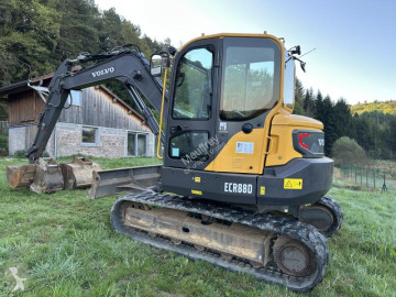 Pelle sur chenilles Volvo