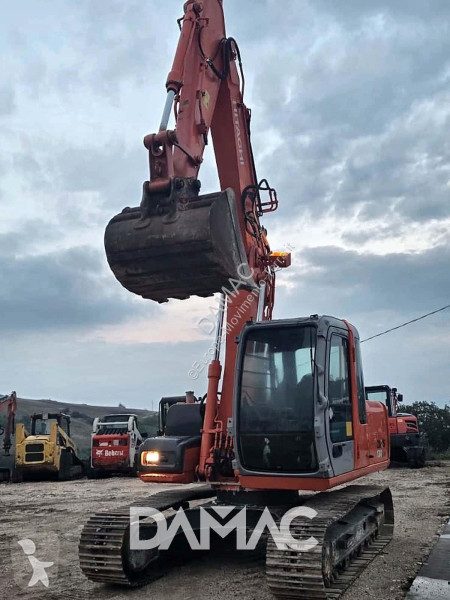 جرافة Hitachi