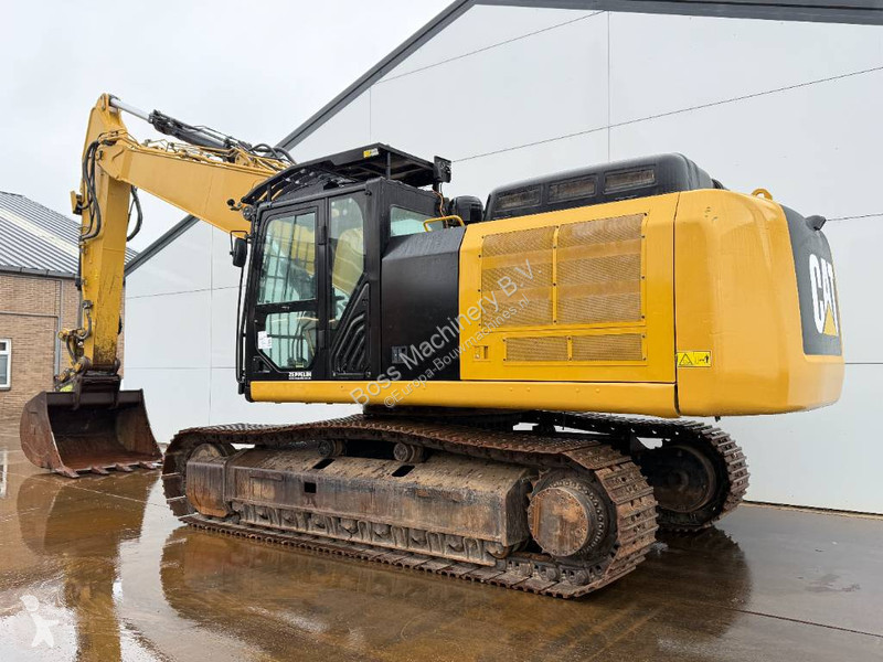 Excavator Caterpillar FLN - German / OilQuick /...