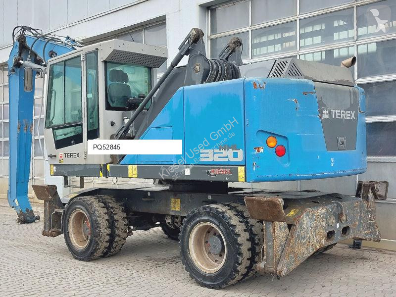 Багер Fuchs MHL320