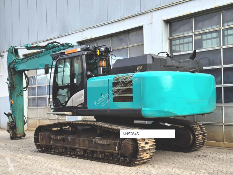 Багер Hitachi