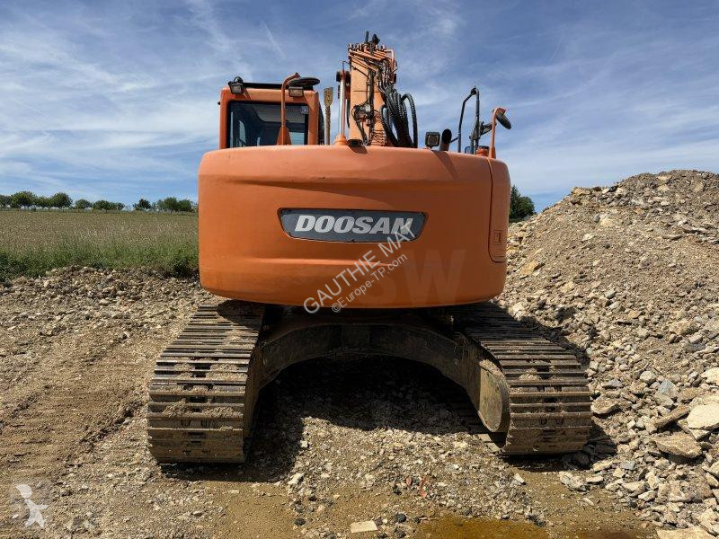 Багер Doosan