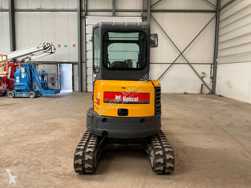 Багер Bobcat