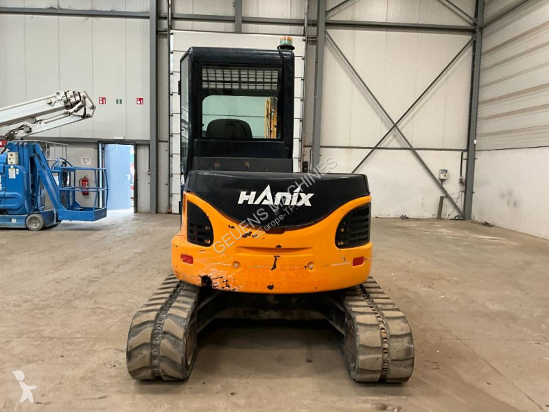 جرافة Hanix H 55 DR