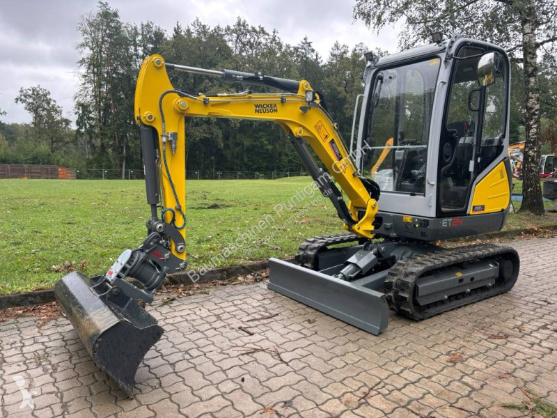 جرافة Wacker Neuson