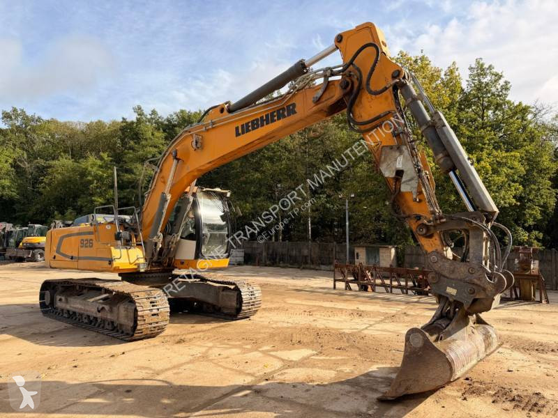 Багер Liebherr