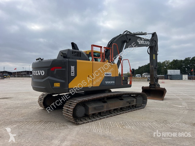 Excavator Volvo  EC200EL
