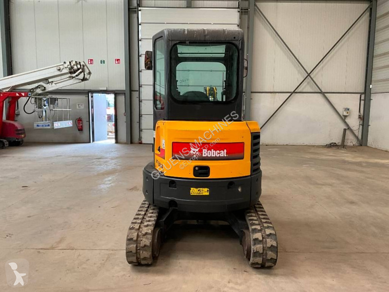Багер Bobcat
