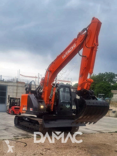 جرافة Hitachi