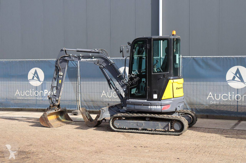 جرافة Eurotrac HE26SR