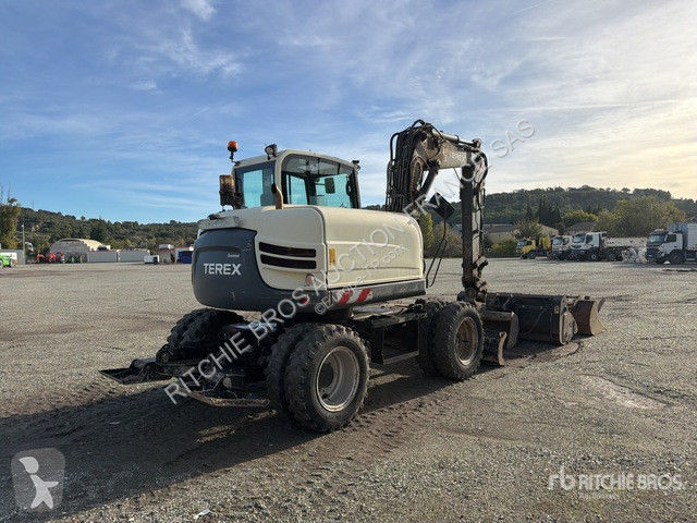 Багер Terex