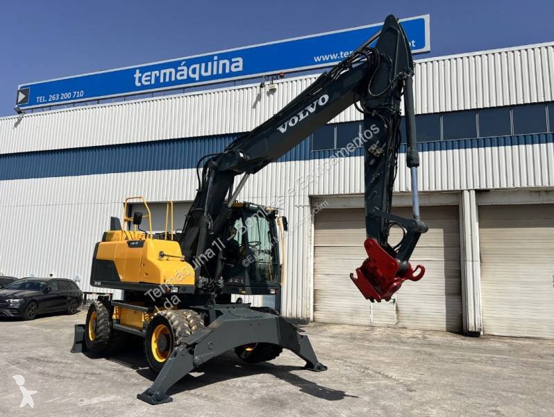 جرافة Volvo EW160 D