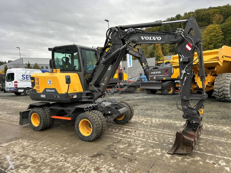 Багер Volvo EW 60 E
