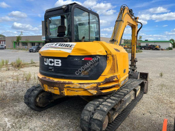 Верижен багер JCB