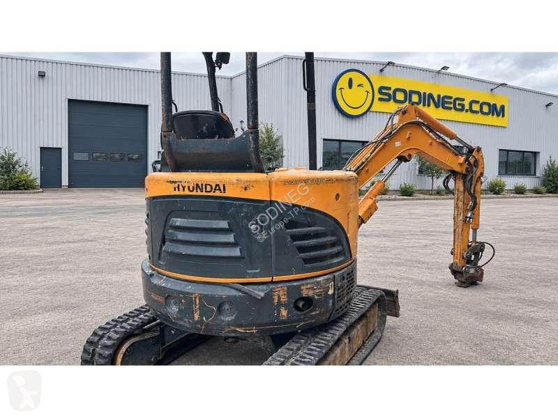 Багер Hyundai ROBEX25Z-9AK