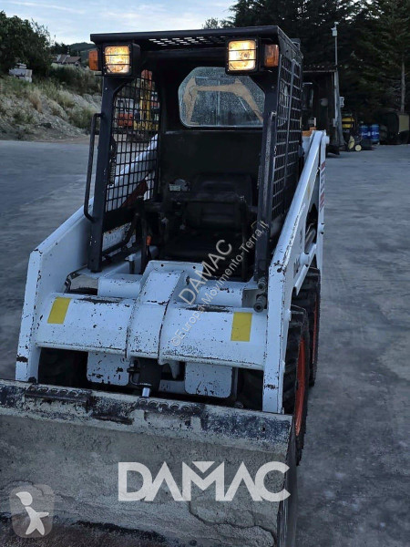Багер Bobcat 553