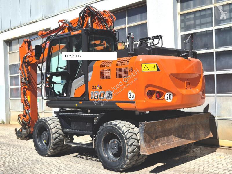 Багер Hitachi