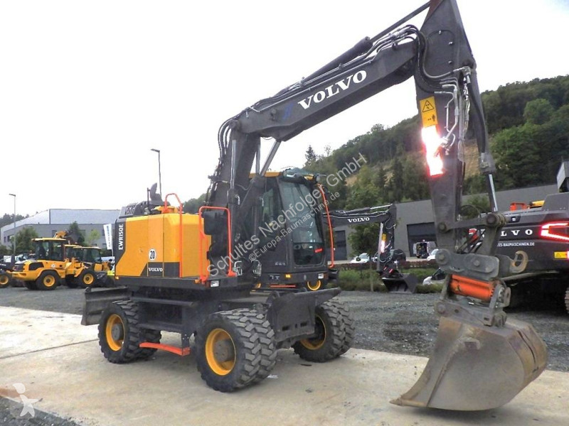 Escavadora Volvo