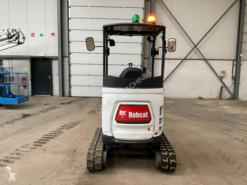 Escavadora Bobcat E 17z