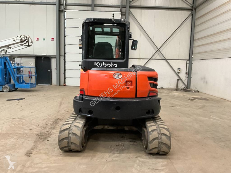 Excavadora Kubota 554