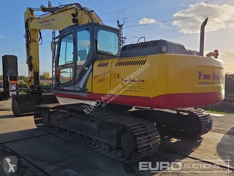 Excavadora New Holland