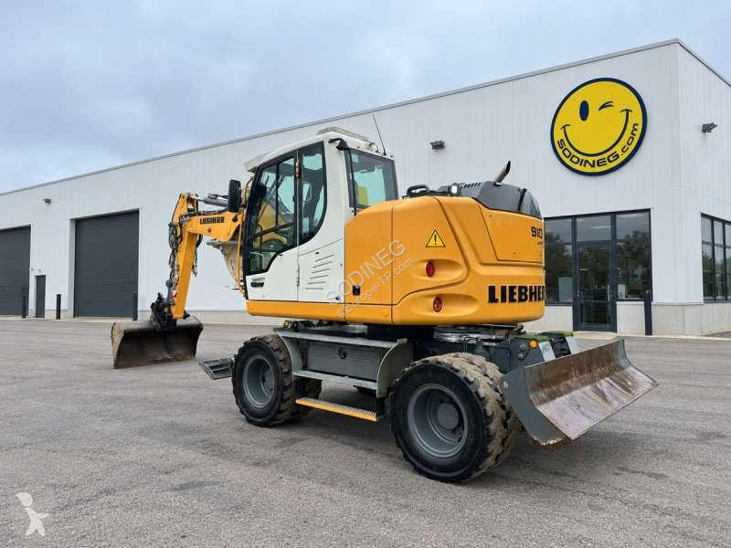 Escavadora Liebherr  A910 COMPACT LITRONIC