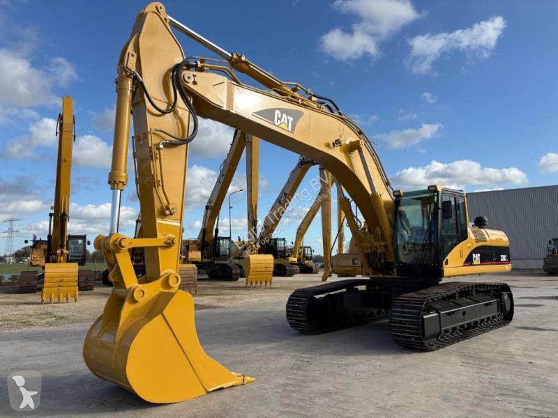 Graafmachine Caterpillar 330CL