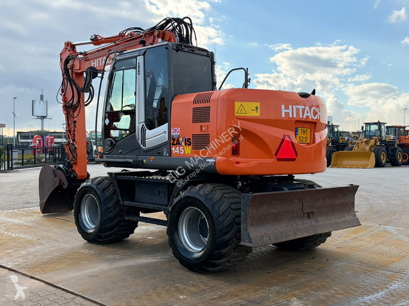Escavadora Hitachi | Dutch Machine