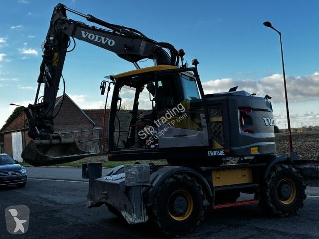 Graafmachine Volvo 150E