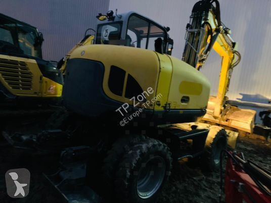 Escavadora Wacker Neuson 2