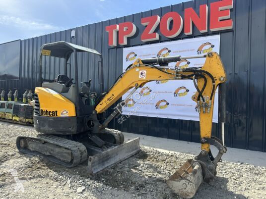 Escavadora Bobcat Canopy
