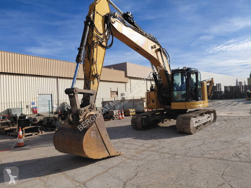 Kotrógép Caterpillar CR