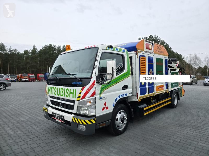 Camion Mitsubishi CANTER odkurzacz koparka...