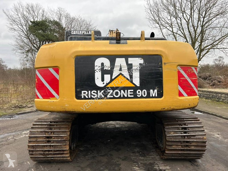 Escavatore Caterpillar L - 323 DL -