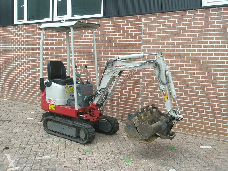 Excavadora Takeuchi