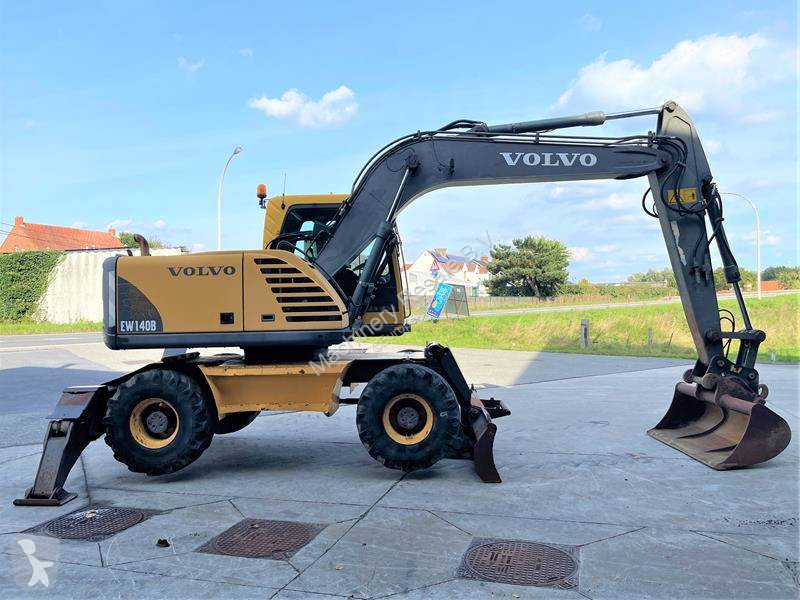 Escavadora Volvo